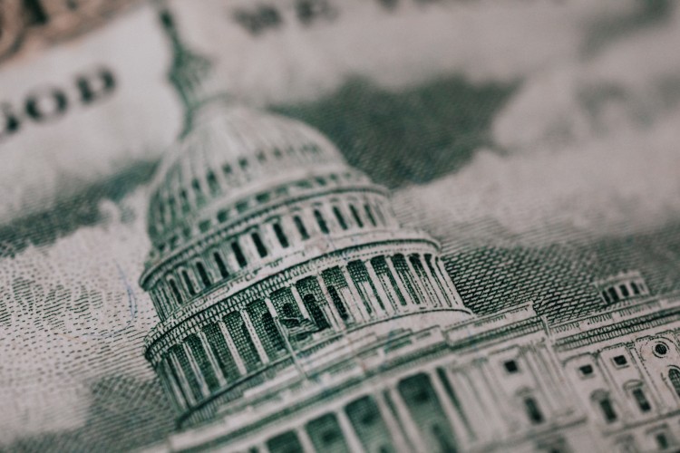 the US Capitol on a $50 bill